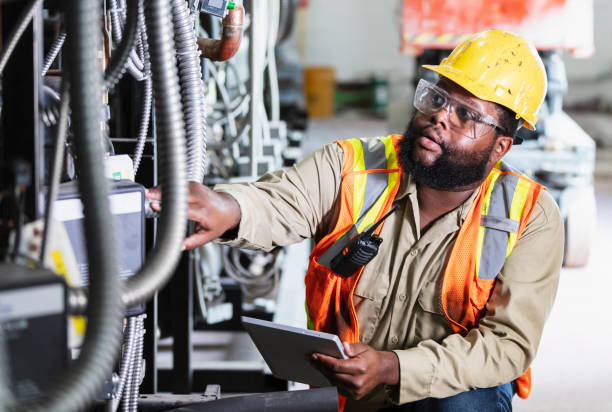 Best Licensed Electrician  in Newton, IL